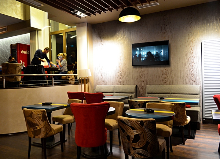 Phii 16 Restaurant Lounge Club by Creativ-Interior Studio Bucharest